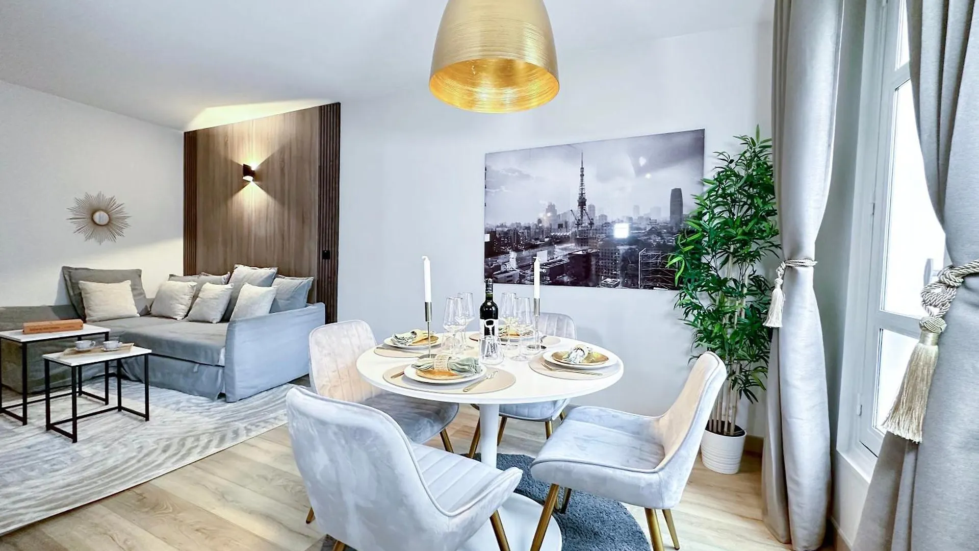 Champs - Elysees Finest Flat Paris Apartment